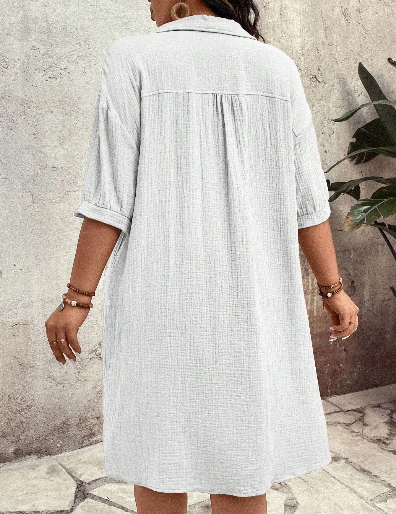 Vestido_feminino_tipo_chamise_plus_size_Daniela_2.jpg