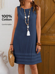 Vestido feminino sem mangas com gola redonda - Yasmine