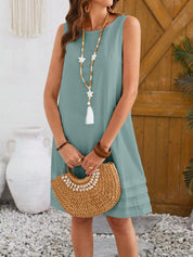 Vestido feminino sem mangas com gola redonda - Yasmine