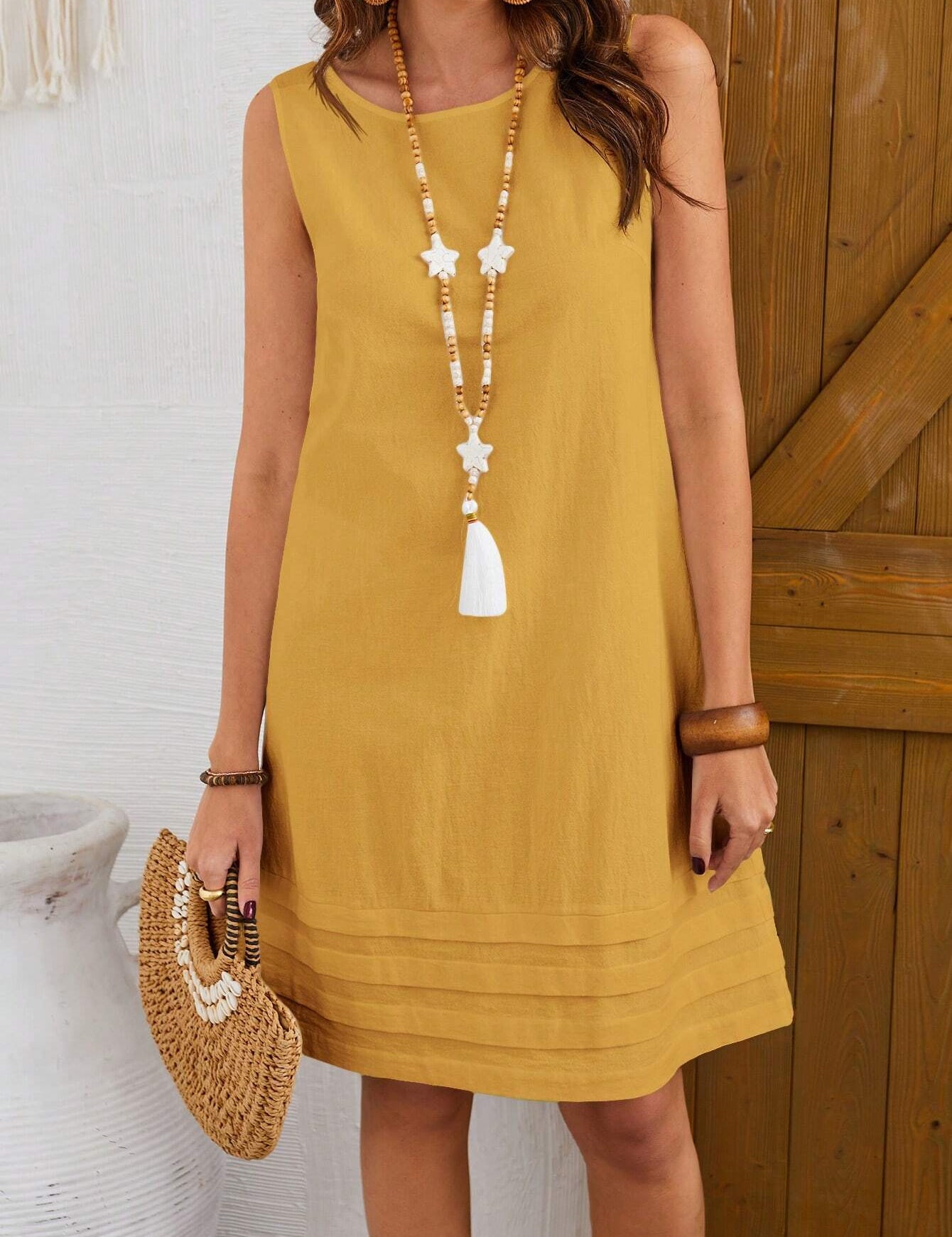 Vestidofemininosemmangascomgolaredonda-Yasmine_18.jpg
