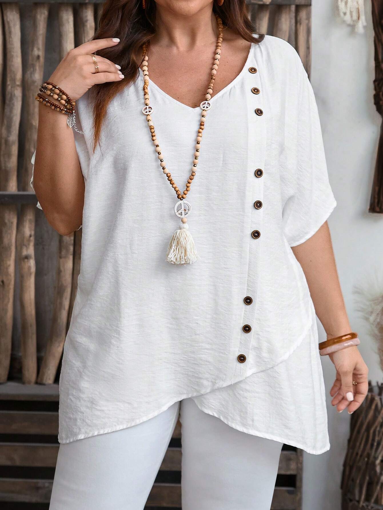 Blusa feminina gola V plus size Diana