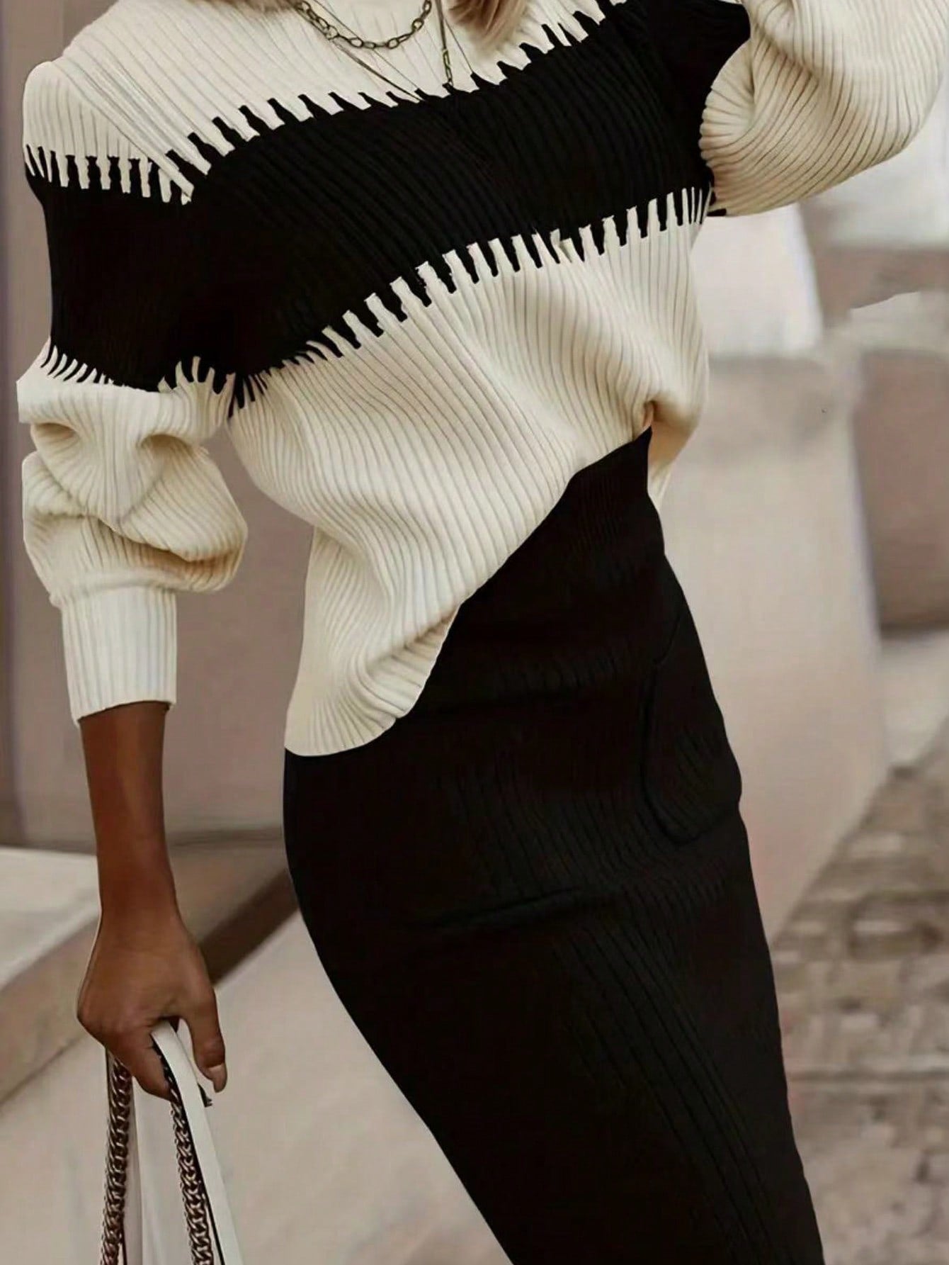 Conjunto Feminino de 2 peças Suéter Elegante e saia de Tricô Renata