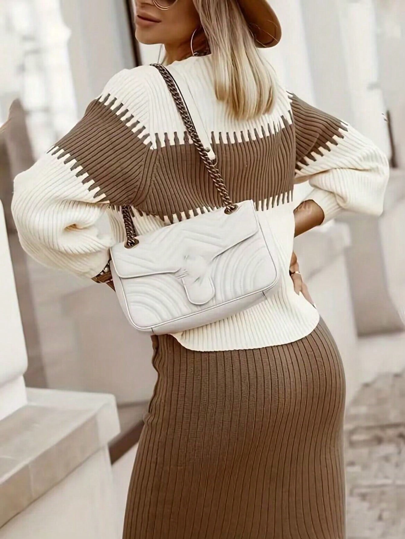 Conjunto Feminino de 2 peças Suéter Elegante e saia de Tricô Renata
