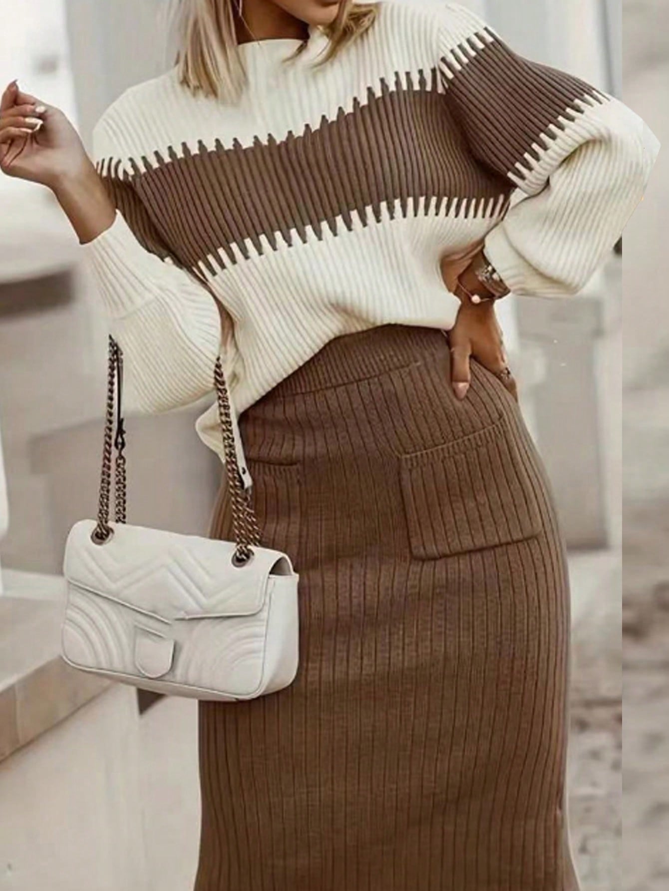Conjunto Feminino de 2 peças Suéter Elegante e saia de Tricô Renata